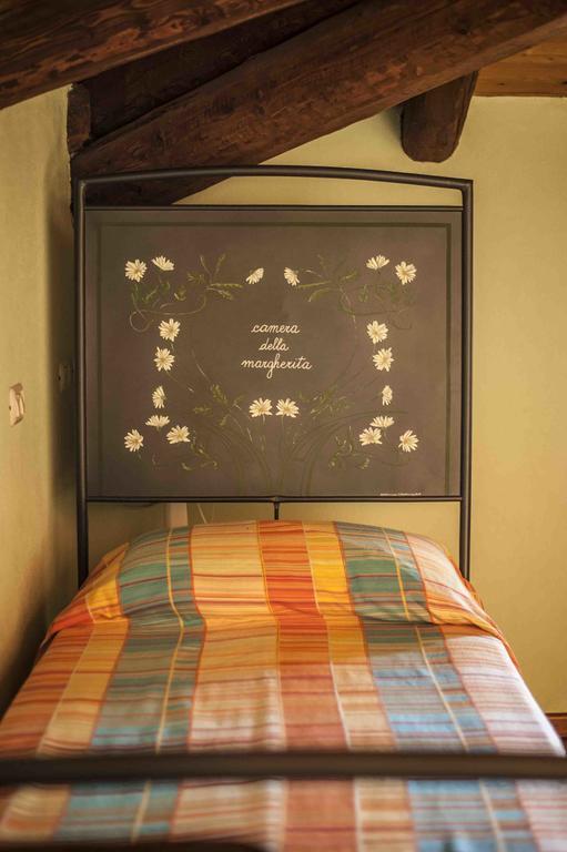 Azienda Agrituristica Alcastle Montabone Zewnętrze zdjęcie